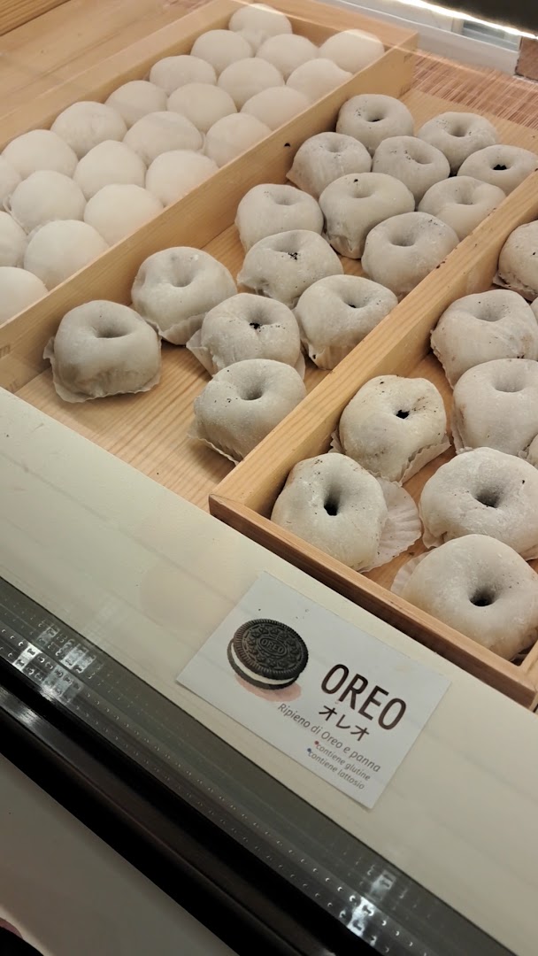 Mochimochi, Milano