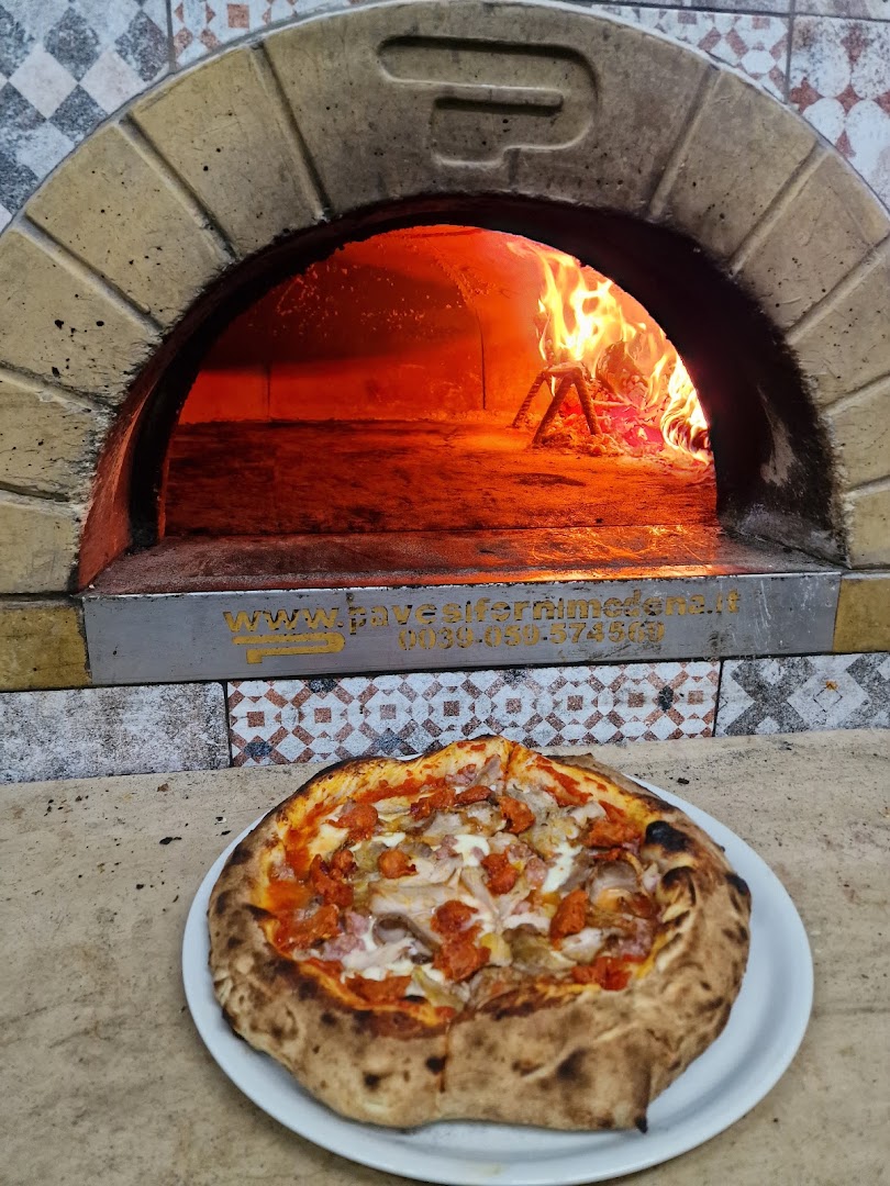 Mojito. Bar-Pizzeria-Pucceria ( forno a legna), Avetrana