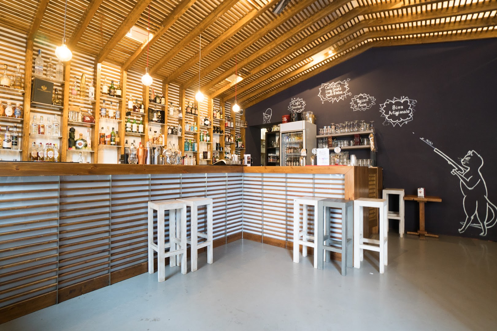 Mojo Bar