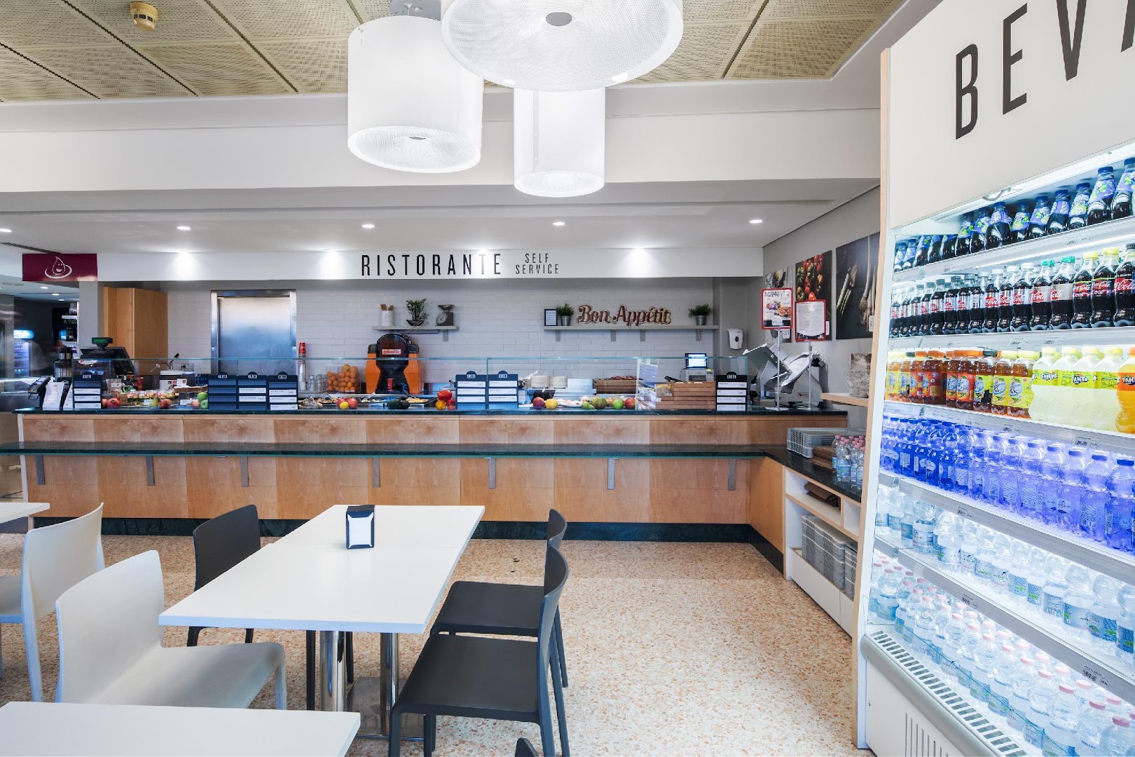 Mokà Cafè e Juice Bar - Milano Humanitas