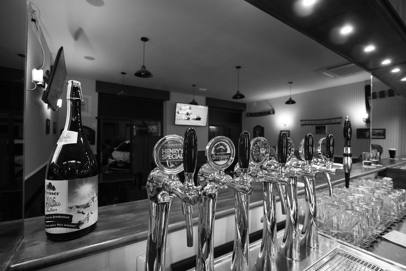 Mole's Pub
