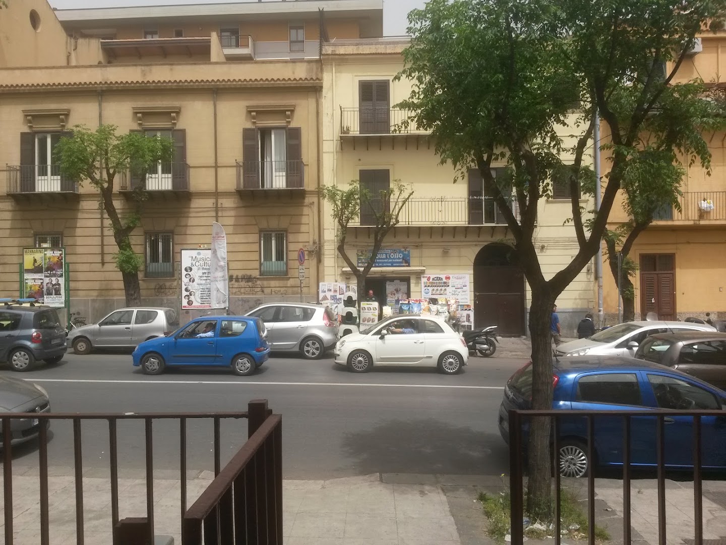 Molla l'osso, Palermo
