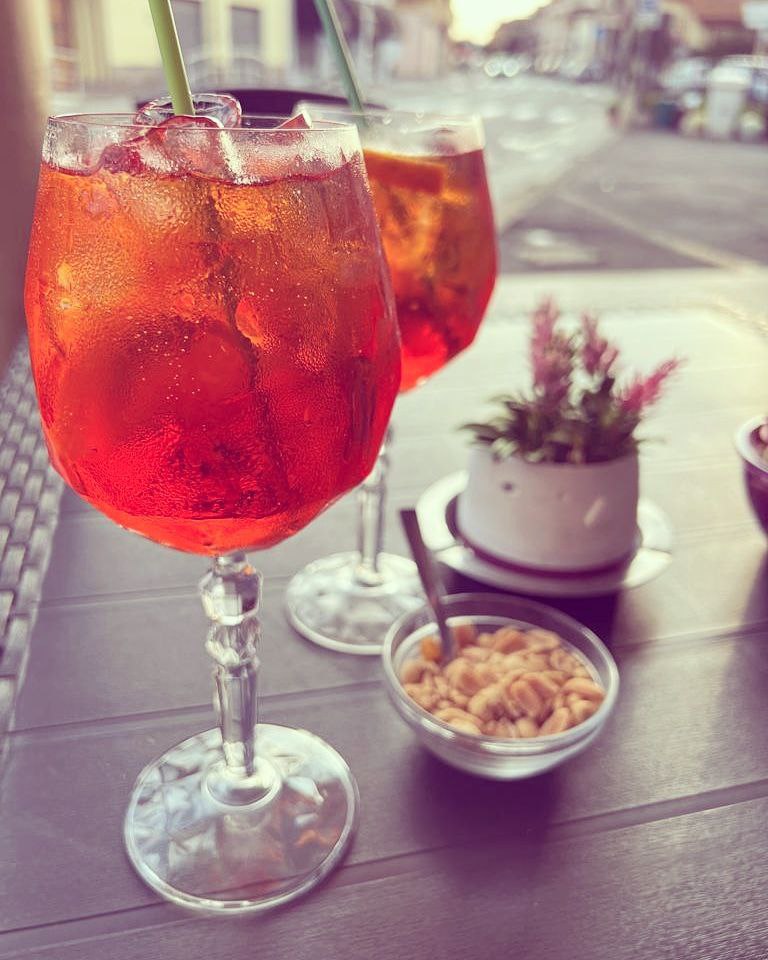 Molly Caffè, Decimomannu