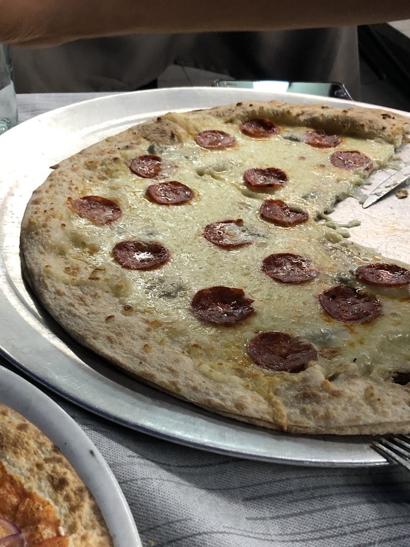 Molto Pizza