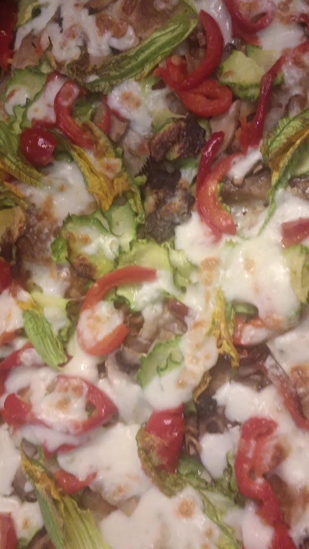 Moma Pizza
