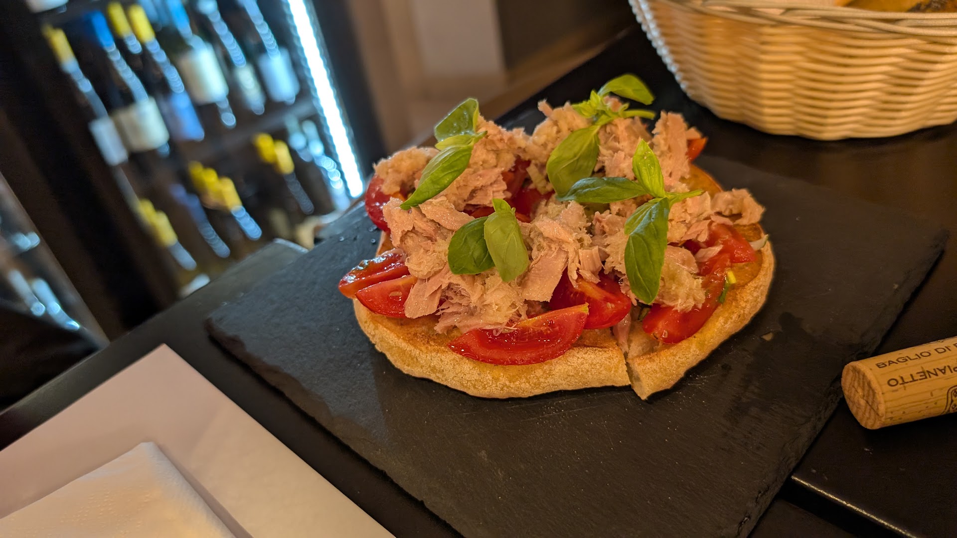Momenti enoteca degustazione Messina