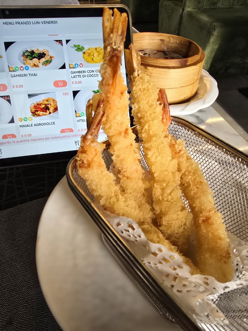 MOMIJI SUSHI