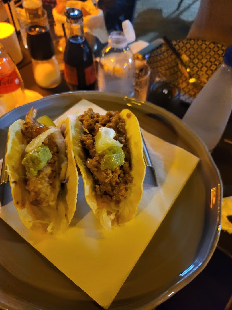 MoMon kitchen & drink