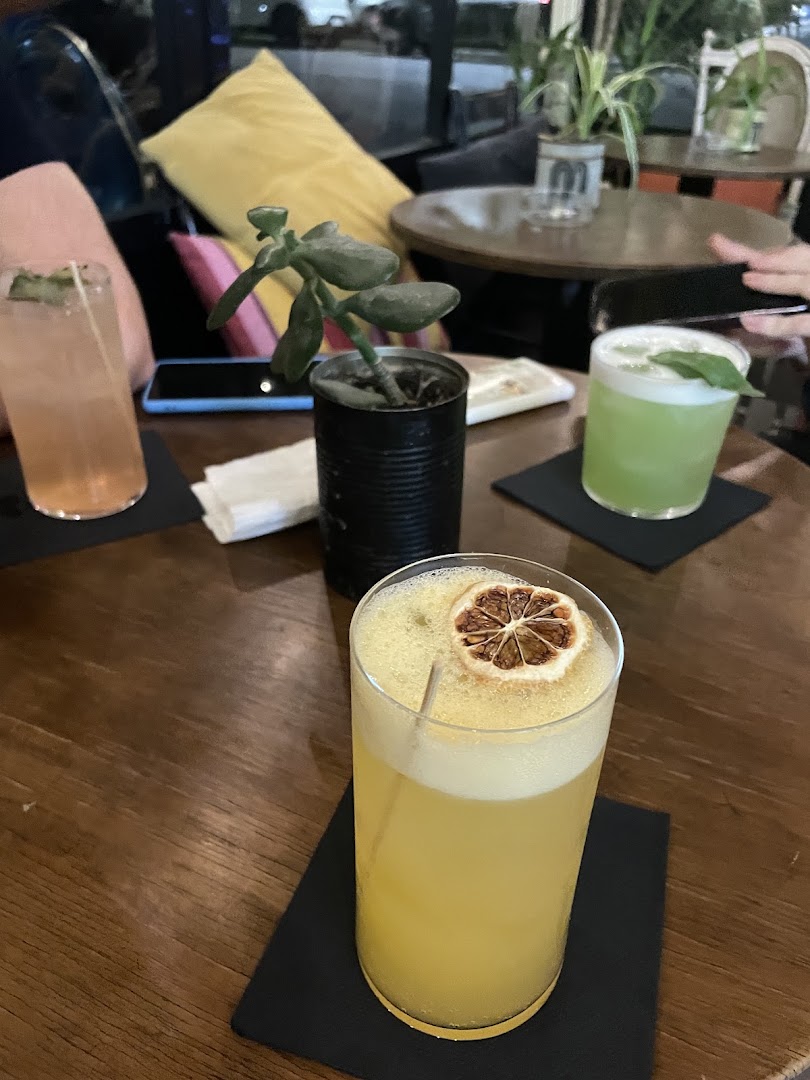 Momus Bar, Milano