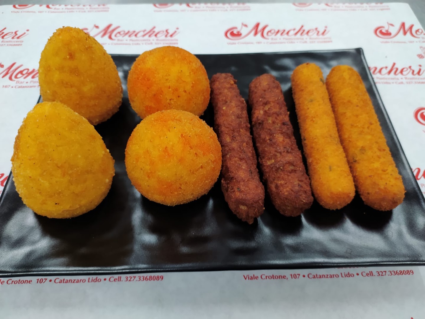 Moncherí