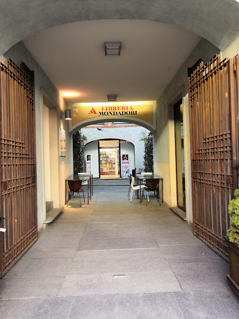 Mondadori Bookstore Pinerolo