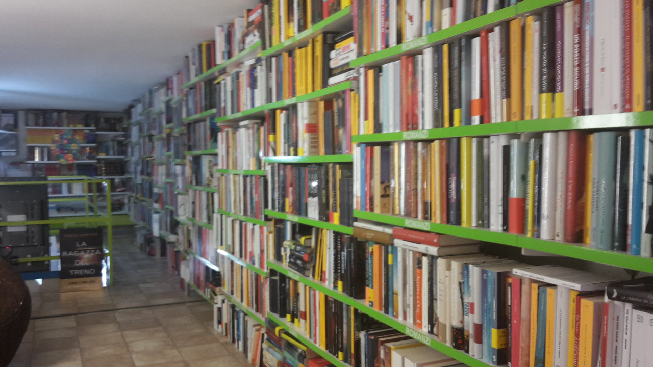 Mondadori Point Ostuni