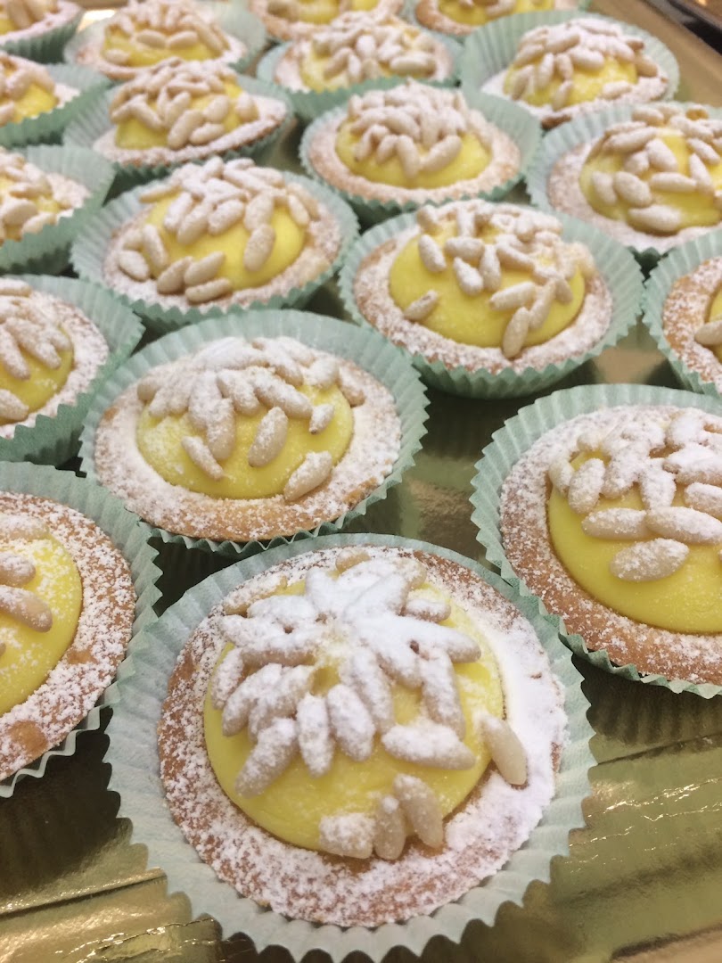 Mondo Goloso Pastry Shop