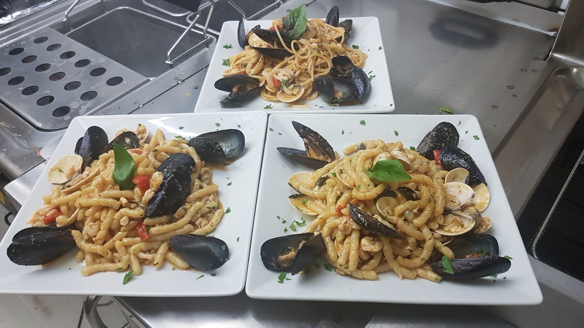 Mondo Pizza La Trattoria