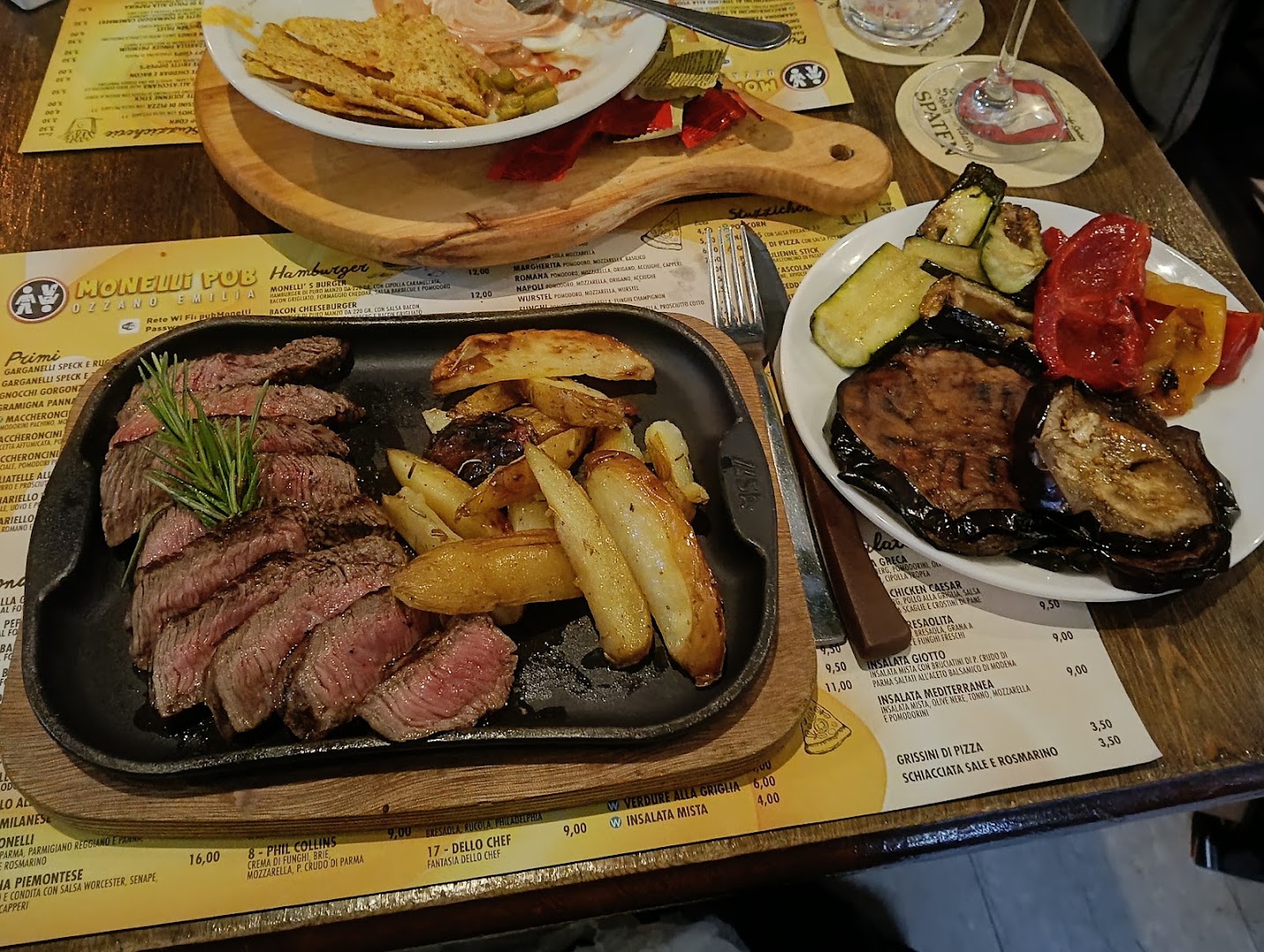 Monelli ristorante discopub karaoke