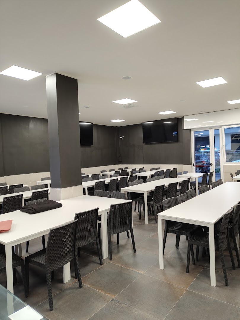 MonkeyPub, American bar, Pizza, Gaming Pub