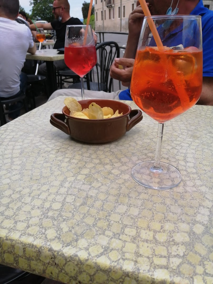 Monkey's Cafè e Pizzeria