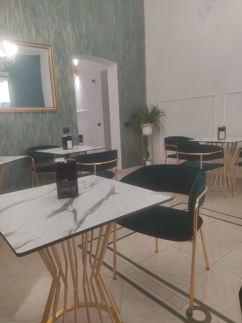 MonsAlbius lounge café