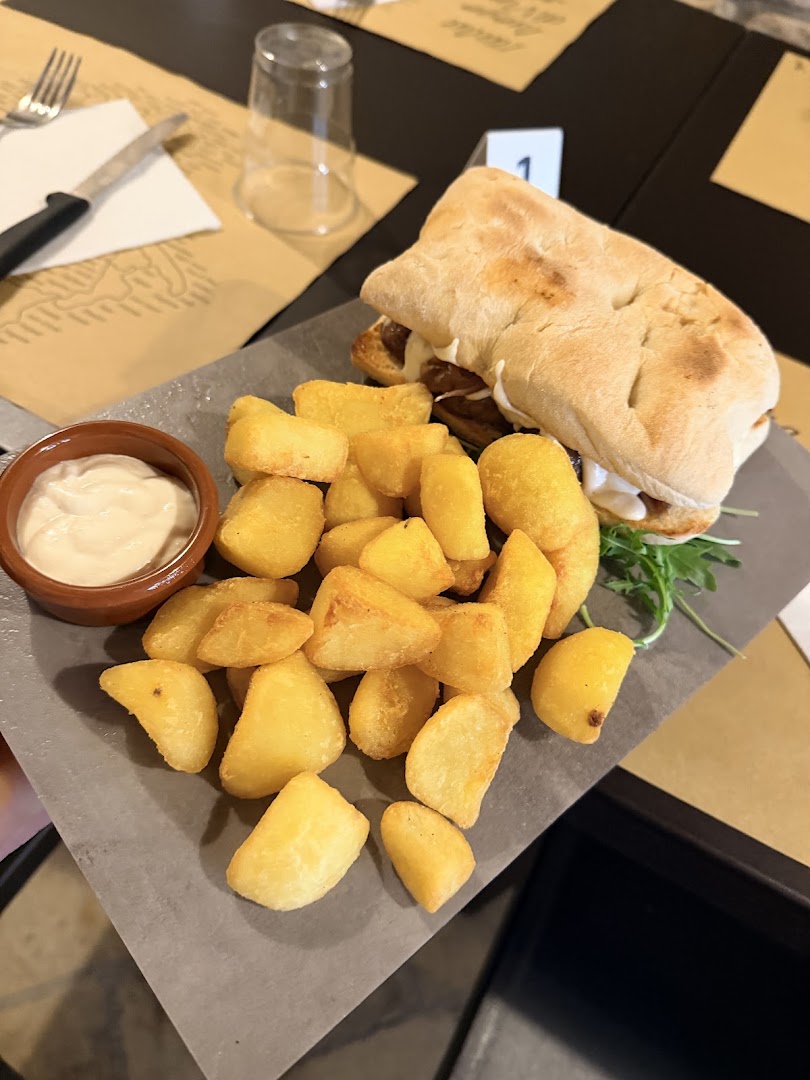 Monte Frumentario - Panini Umbri - Sandwich