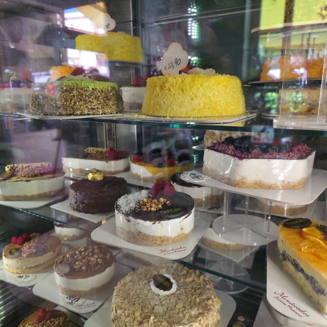 MONTECAKES