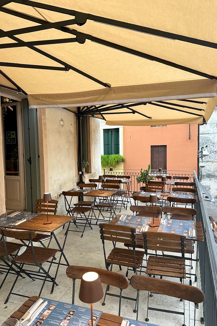 Montenapoleone Bassano
