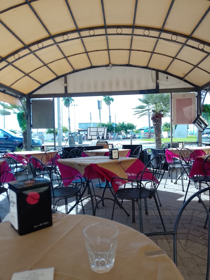 Monti - Bar Gelateria Risto Wine, Alghero
