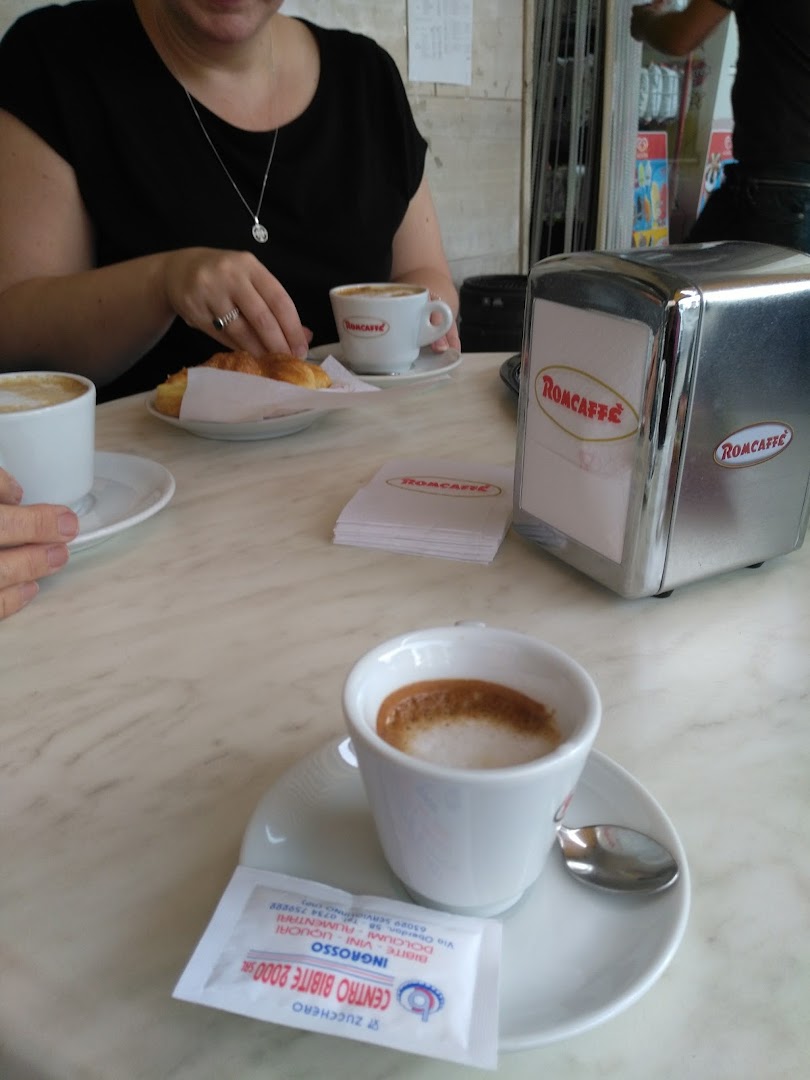 Monti Mauro Bar, Montappone