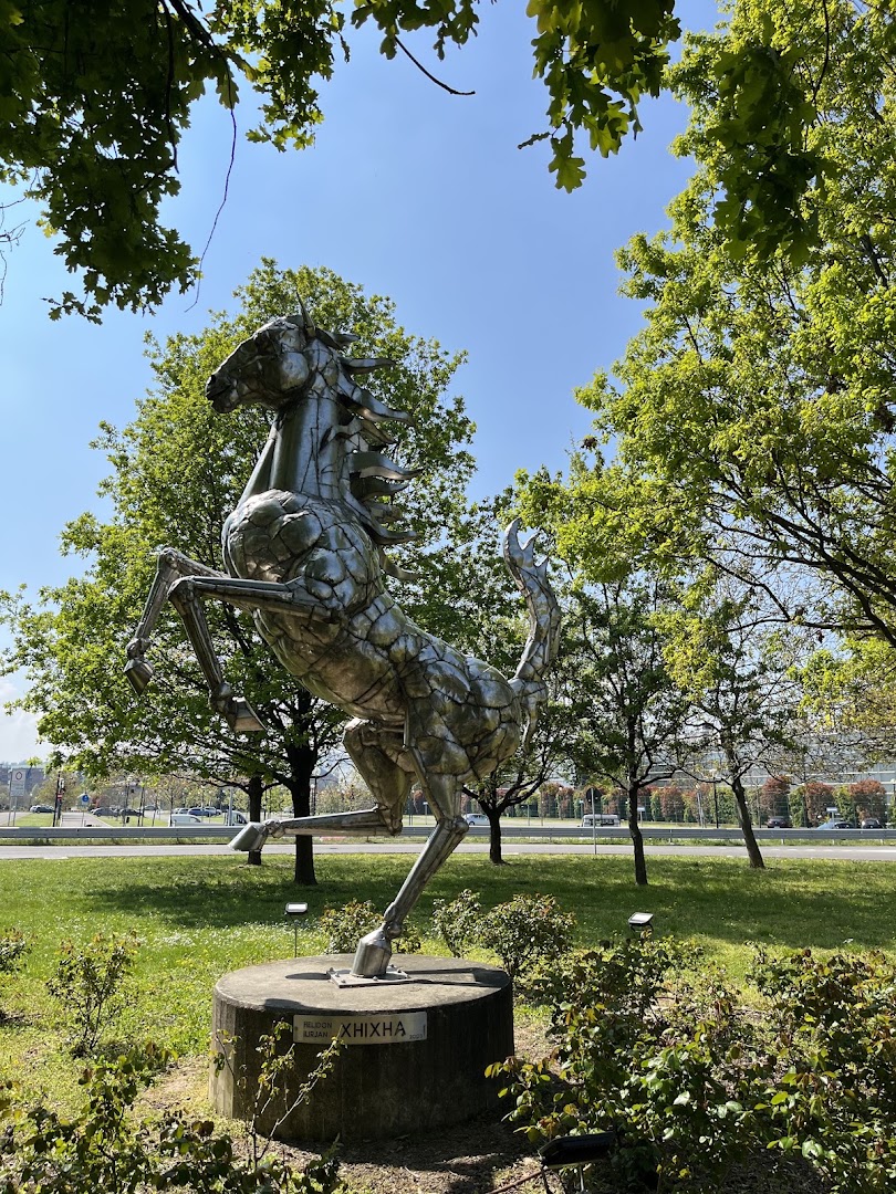 Monumento al Cavallino Rampante