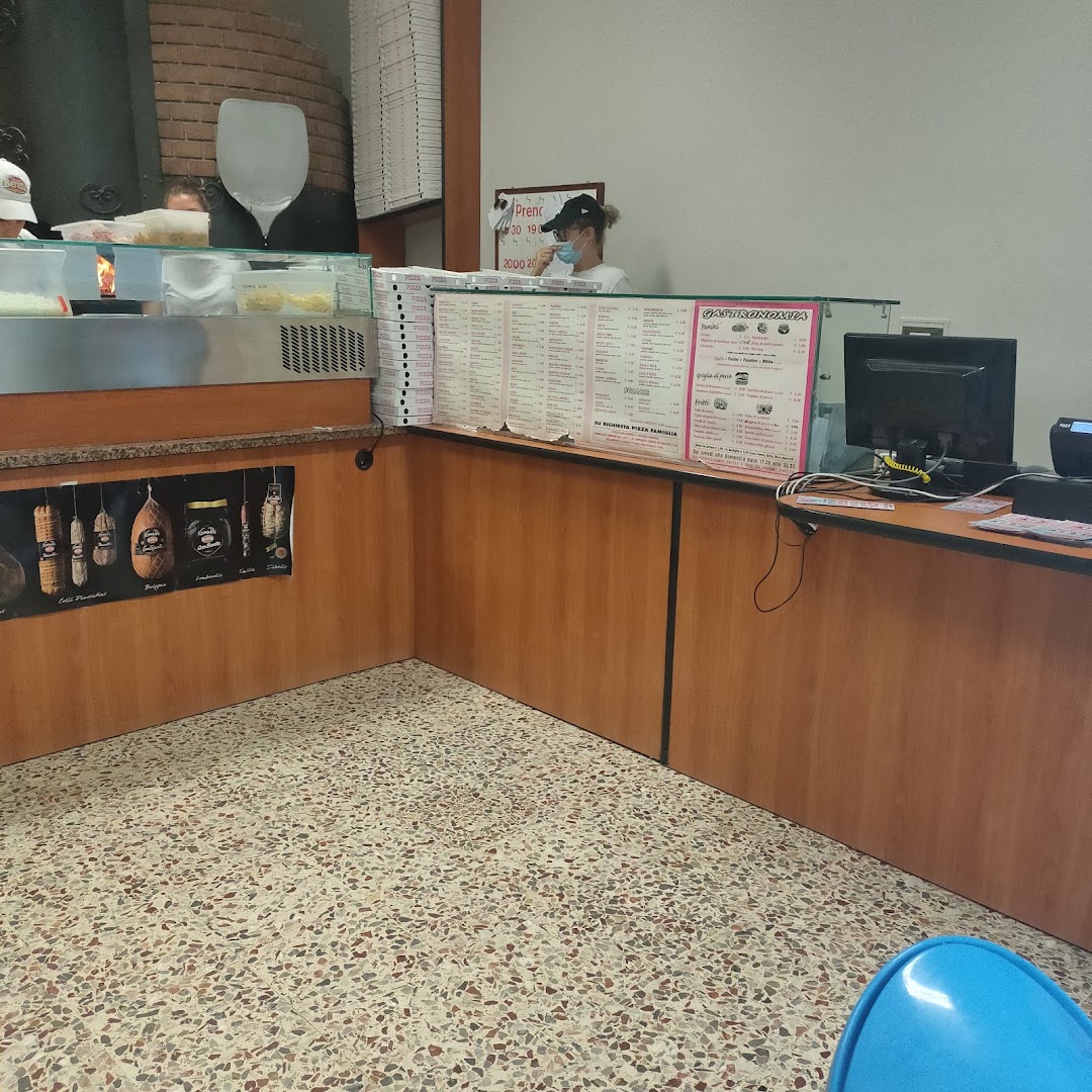 Mony's Pizza Di El Sayed Mohamed, Terno D'isola