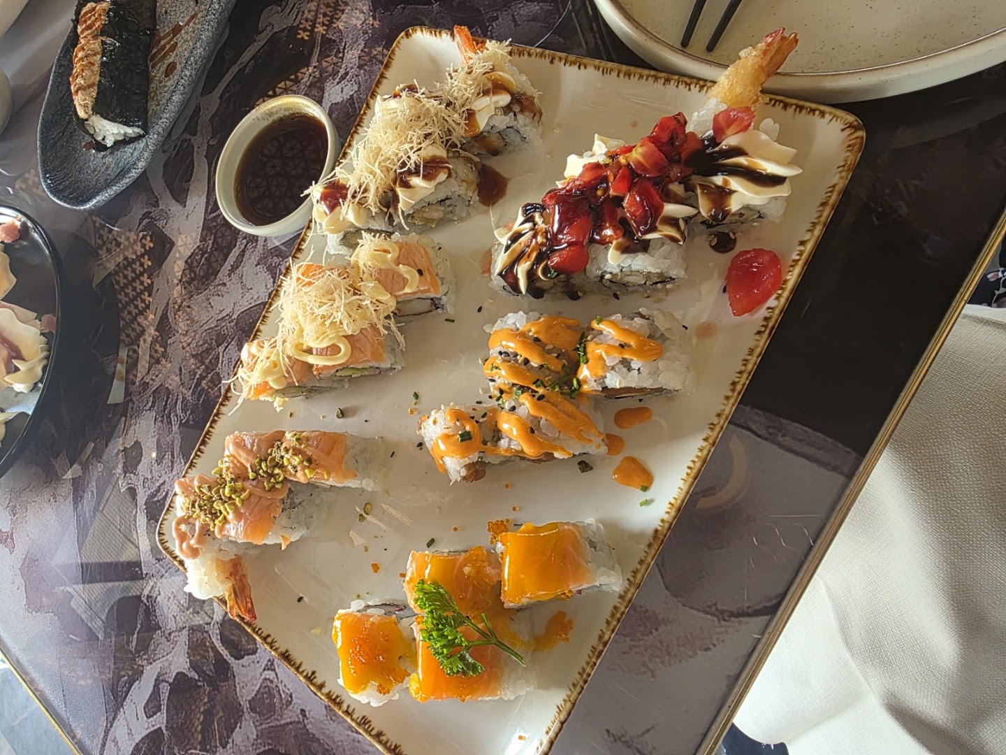 MOOD Bareggio - Sushi, Asian Food & More