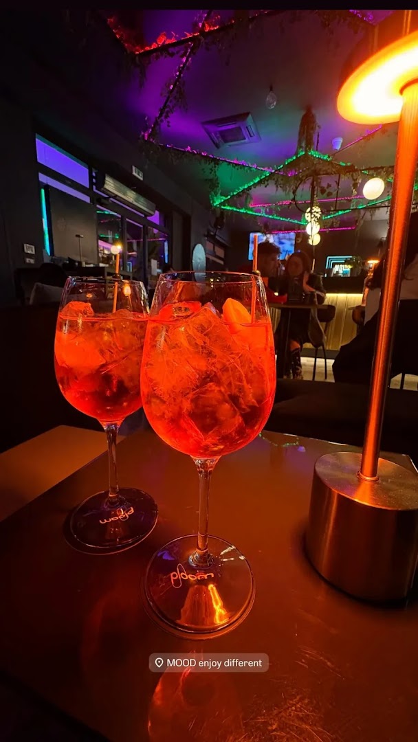 MOOD Enjoy Different