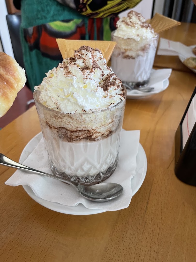 Moon Cafè