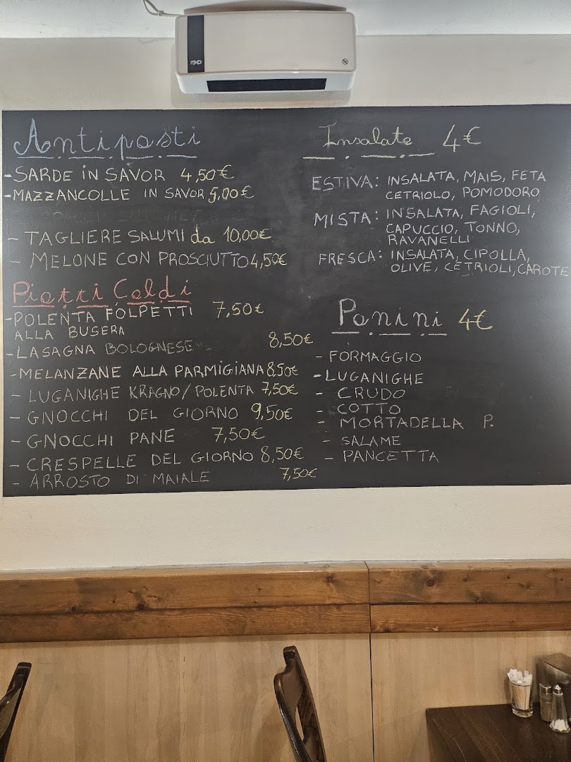 Moon Osteria Libertaria