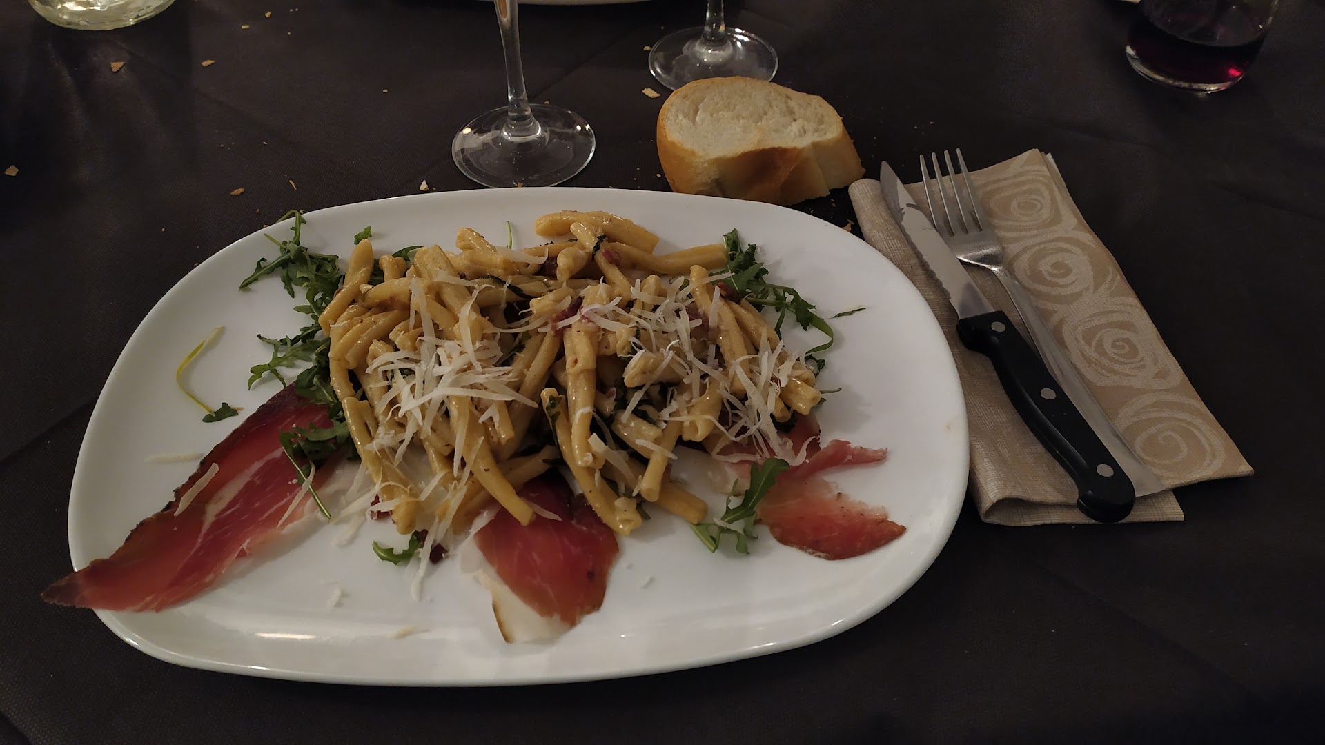 Moon Osteria Libertaria