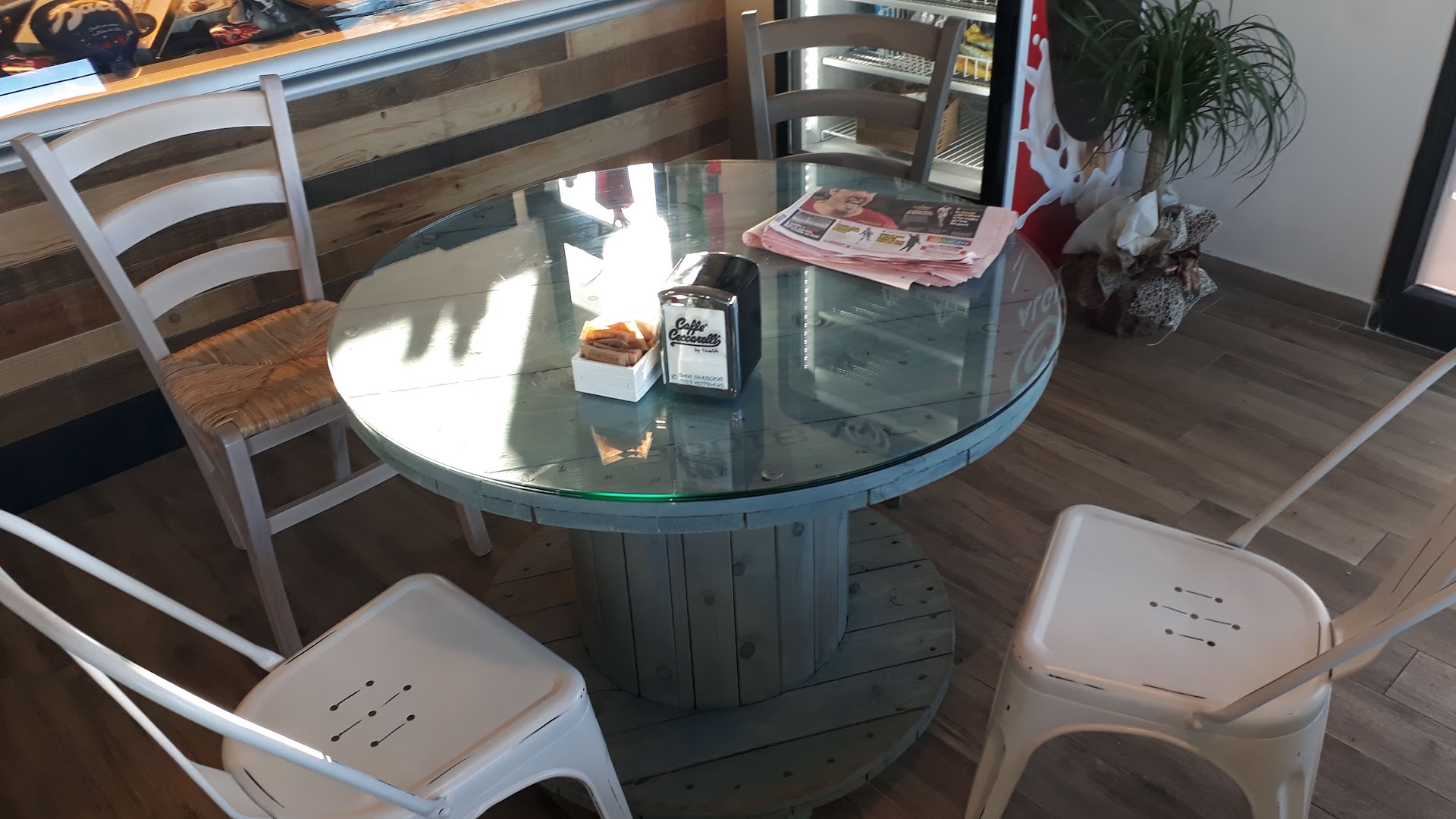 Moonlight Bar Gelateria Pizzeria