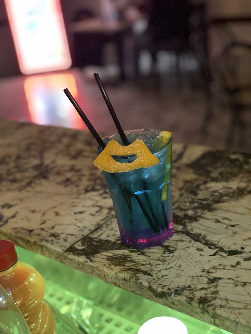 Moonlight cafe