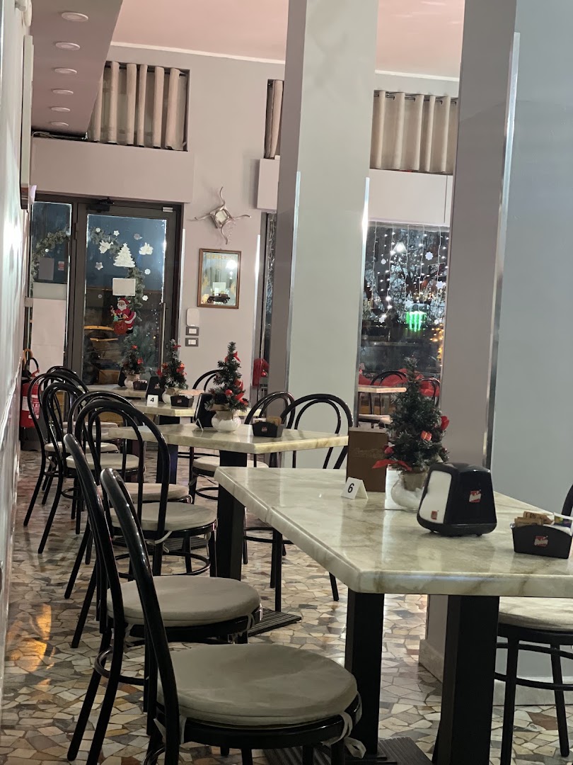 Moonlight cafe