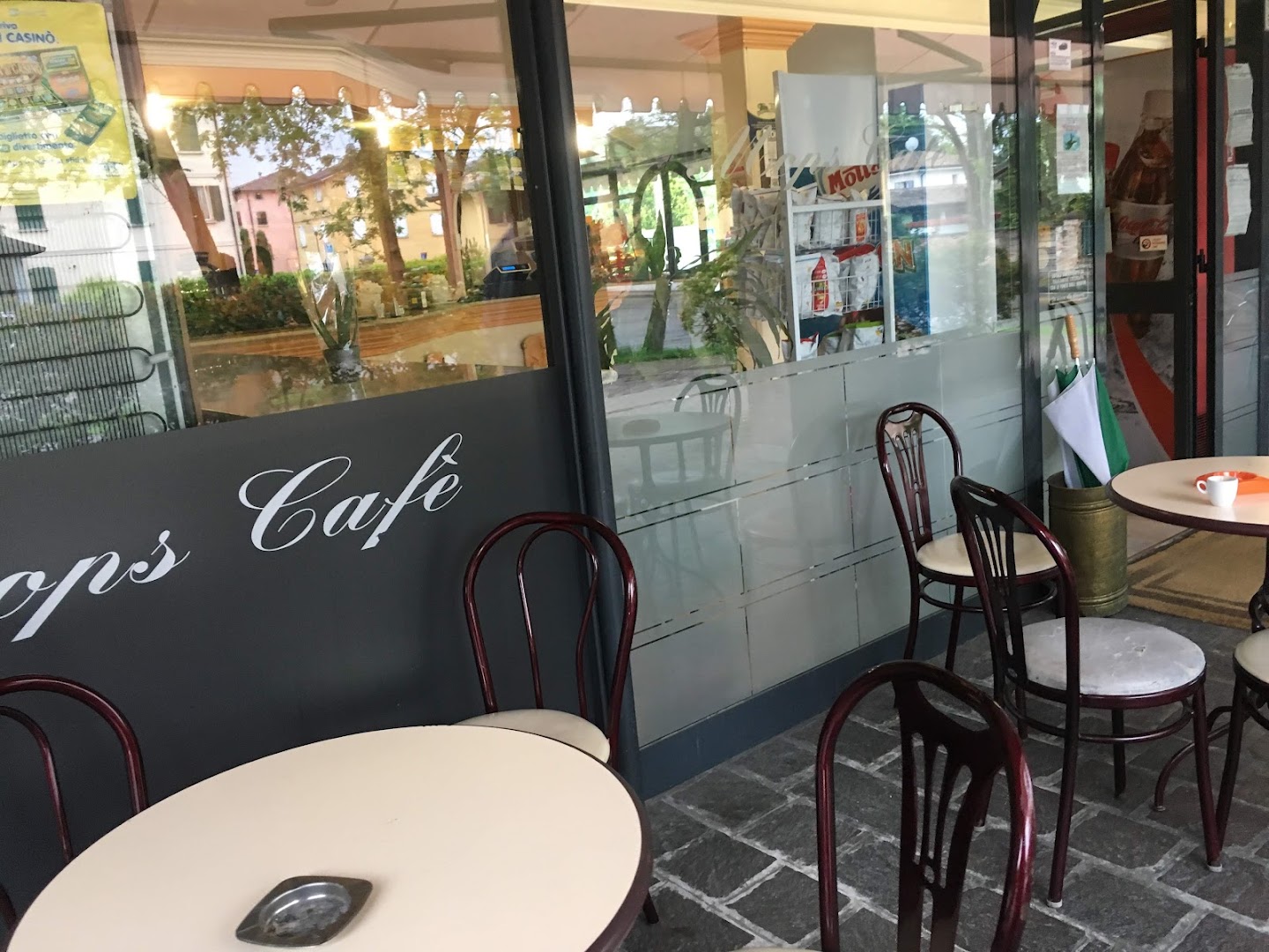 Mops café