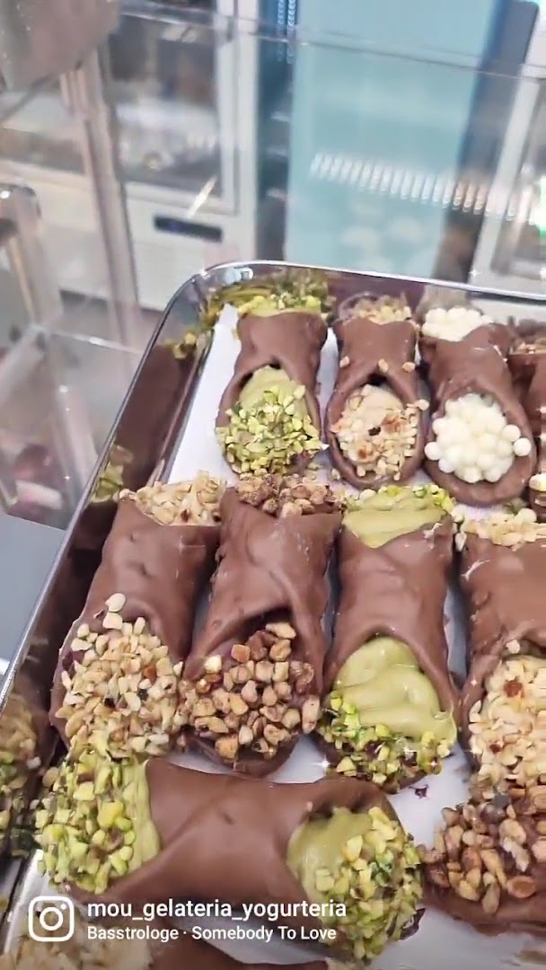 MOU GELATERIA-YOGURTERIA