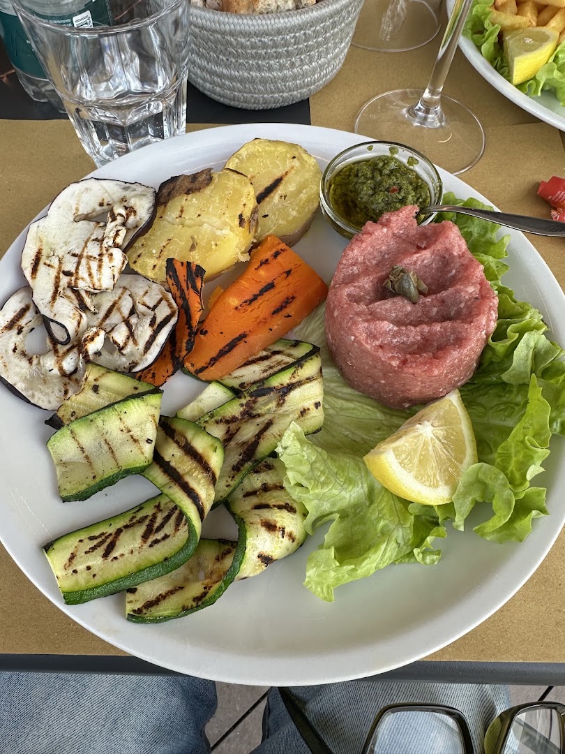 Movi Bar, Cuneo