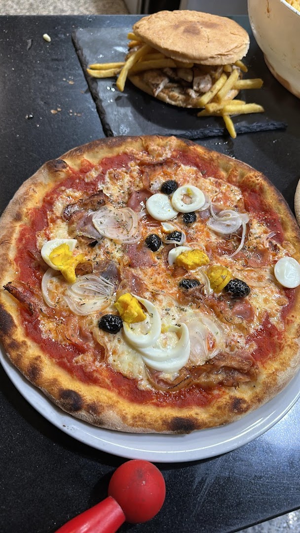 Movida Pizzeria ristorante