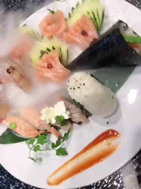 Moy Sushi Asian Restaurant, Borgosesia