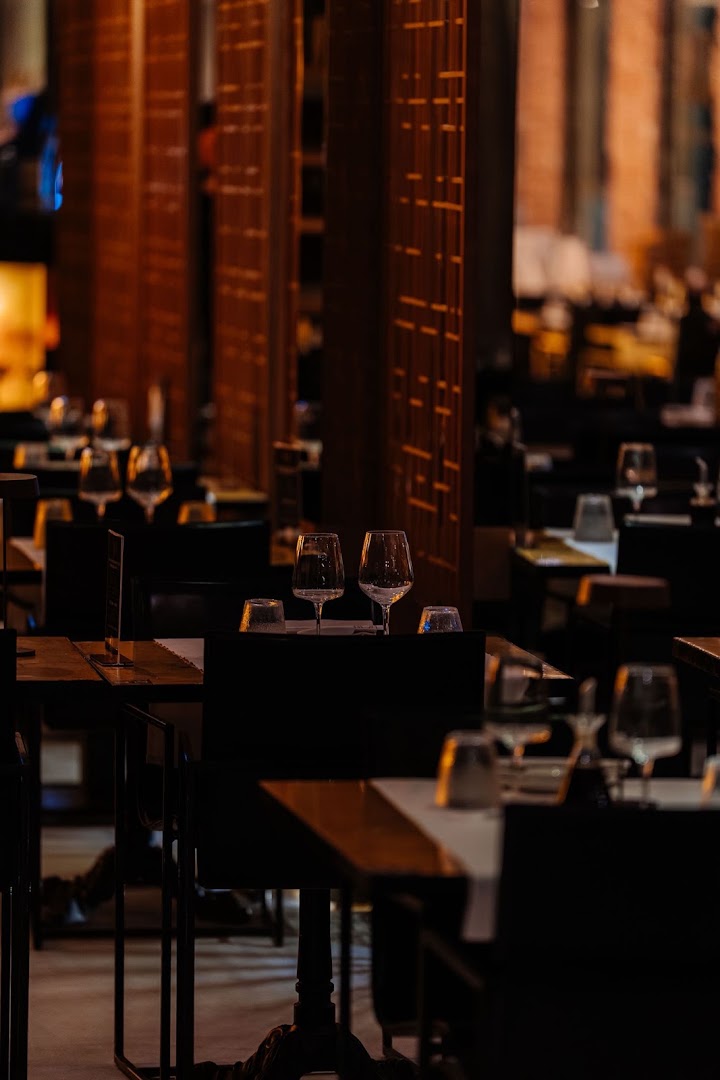 Moya Restaurant Pavia