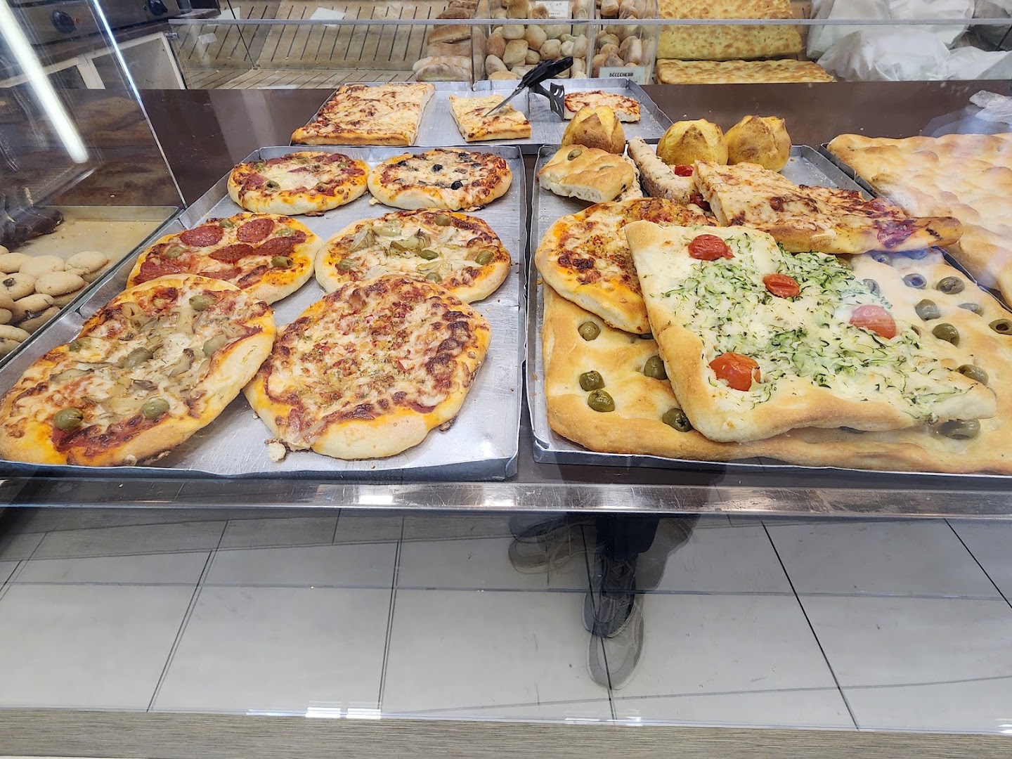Mr. Moussa, Caffè, Panificio, Pasticceria
