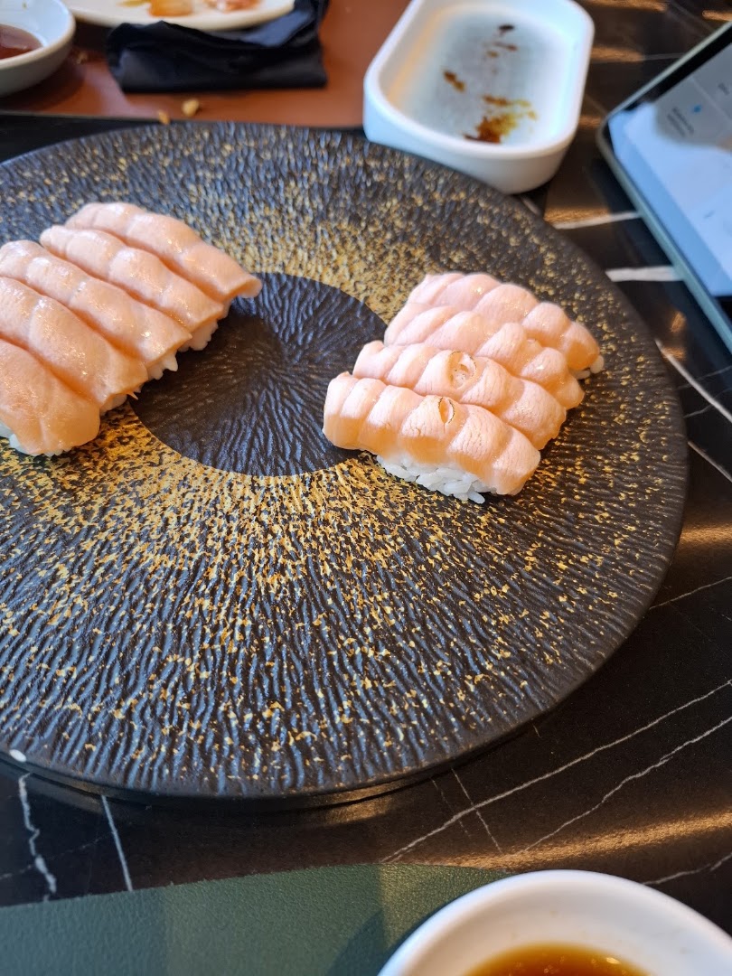 MULAN SUSHI