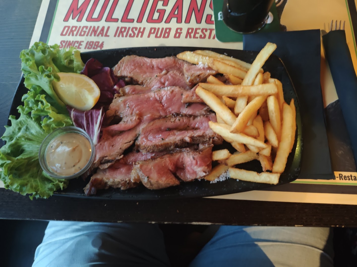 Mulligans Irish Pub & Restaurant