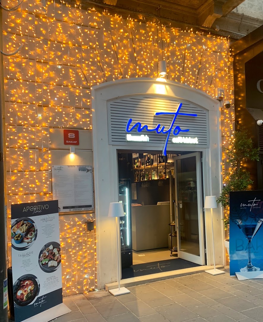 Muto - Cafè Bistrot, Bari