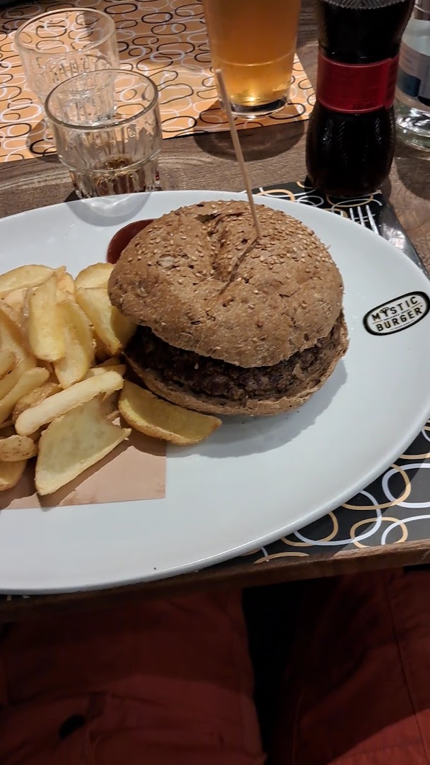 Mystic Burger