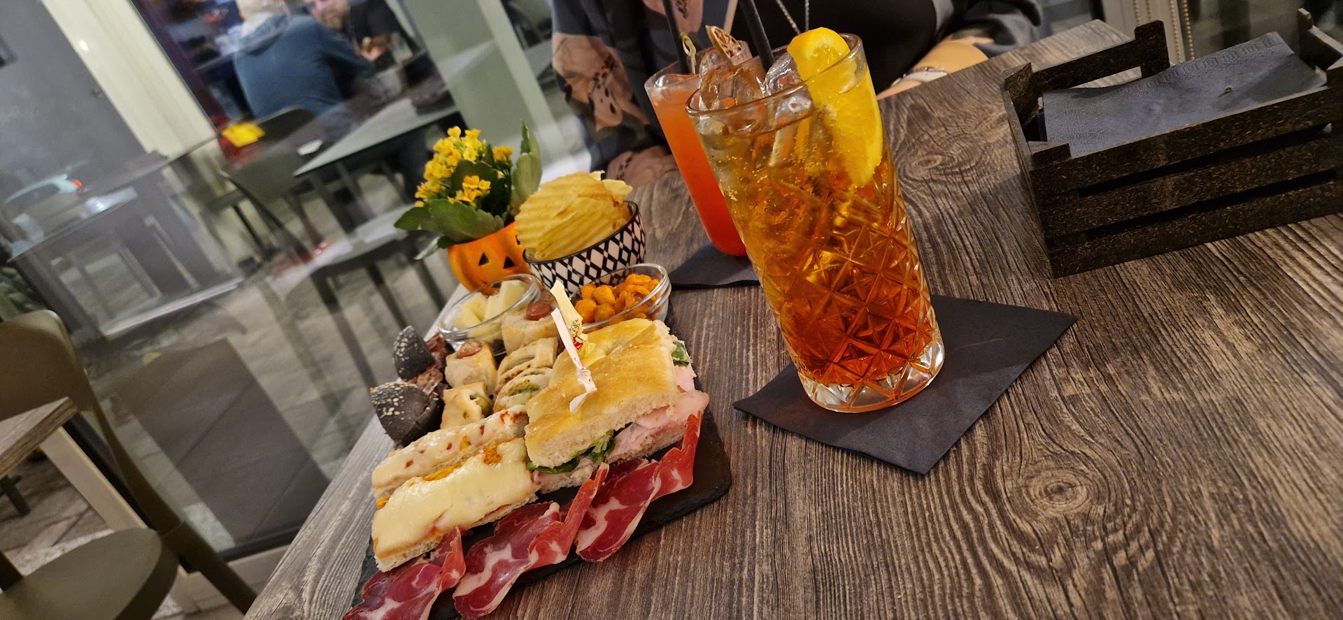 Nairobi drink and coffee bar, Piacenza