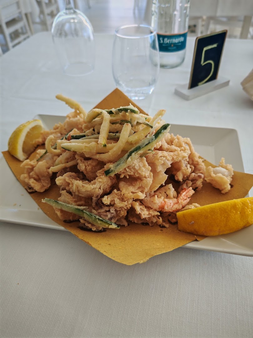 Nami - Beach & Restaurant